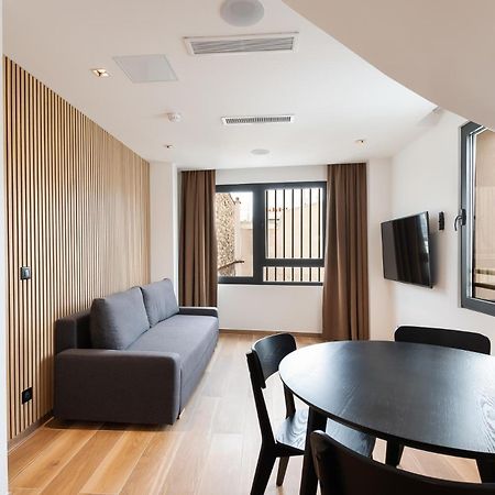 Les Suites Hcr Париж Екстериор снимка