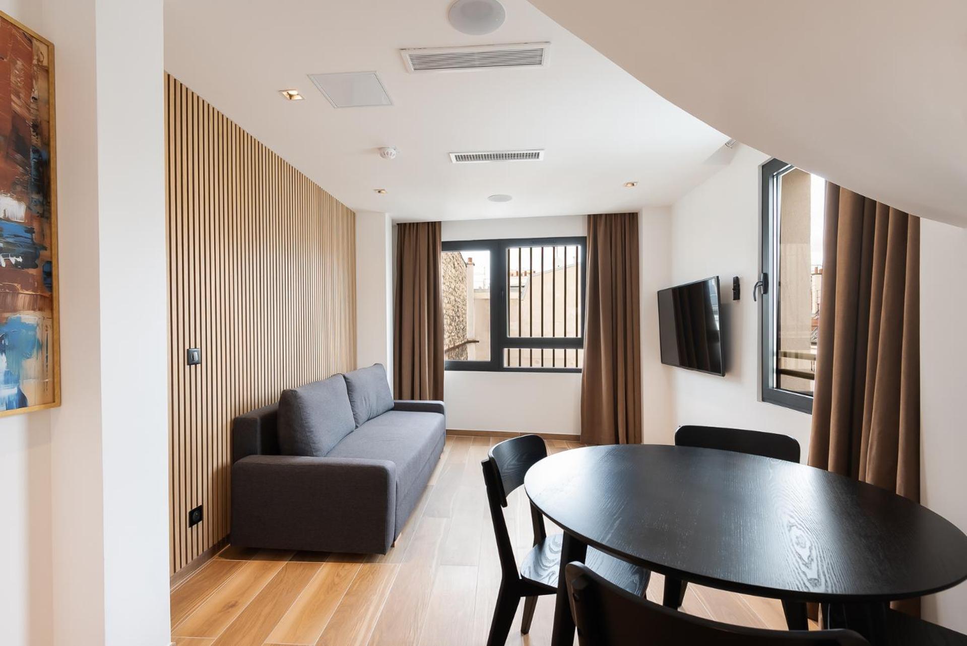 Les Suites Hcr Париж Екстериор снимка
